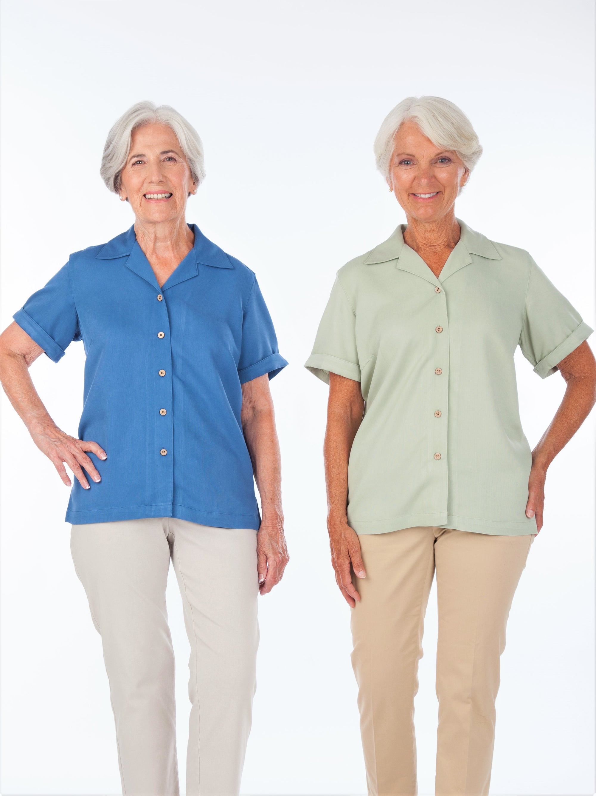 Women's short sleeve button blouse