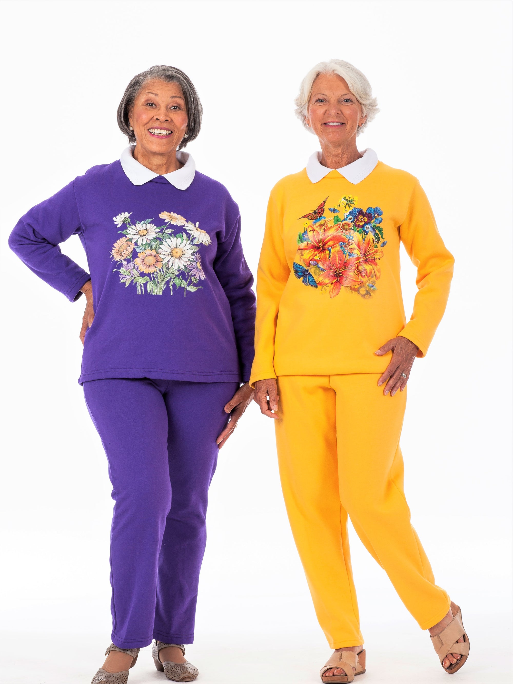 Screen printed women's fleece sweatsuit outfit