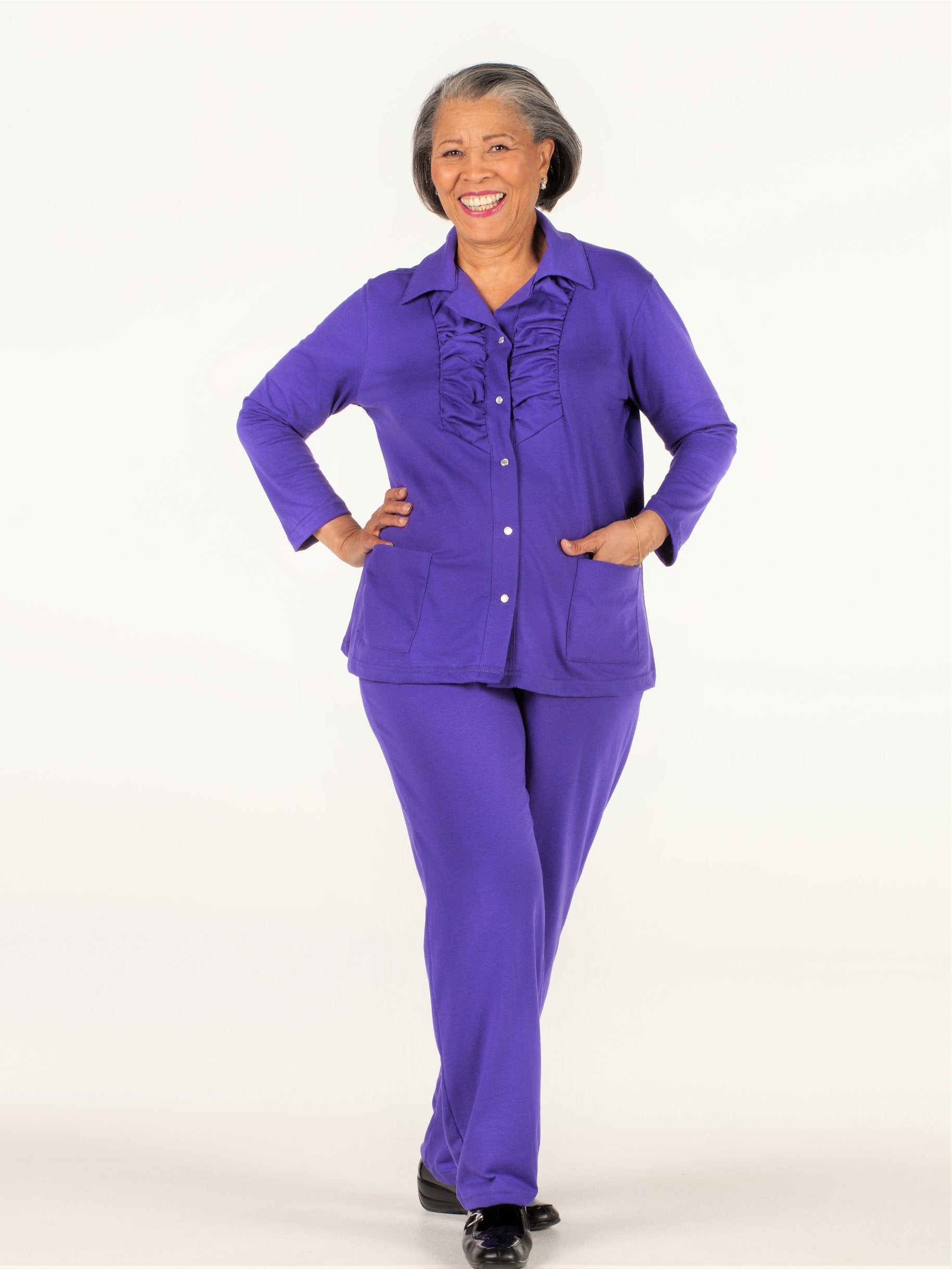 Front snap women's knit ruffle outfit