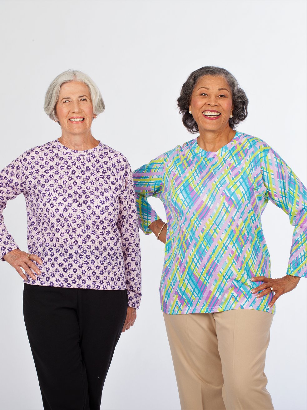 Back Snap Adaptive women's long sleeve printed tees