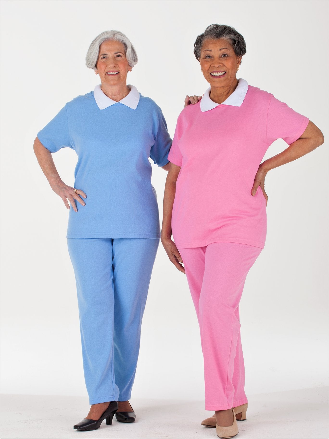 women's short sleeve knit outfit with contrast collar and elastic waist pants